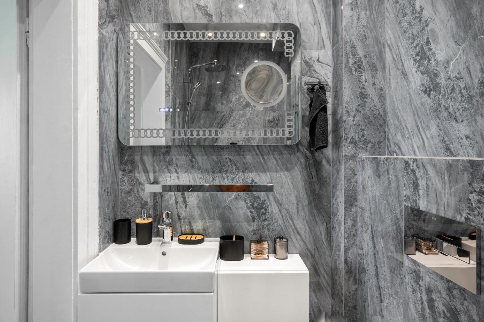 Urban Charm & Comfort - Chic 2Bd In Prime Location By Flat Mаnager Sofia Zewnętrze zdjęcie