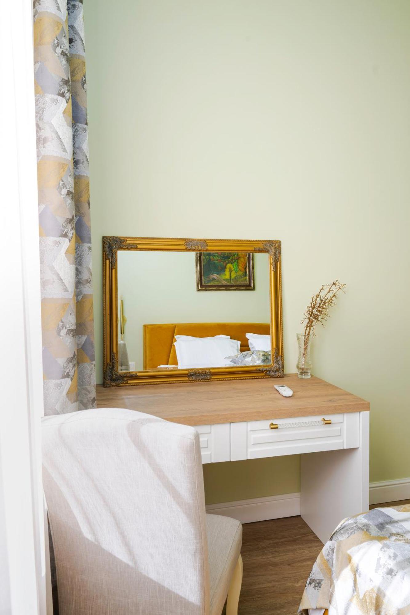 Urban Charm & Comfort - Chic 2Bd In Prime Location By Flat Mаnager Sofia Zewnętrze zdjęcie